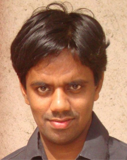 dr.-sankar-portrait-750-large dr.-sankar-portrait-750-large