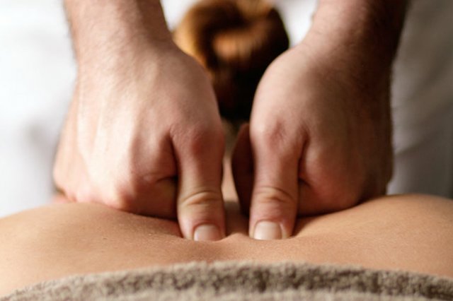 deep-tissue-massage-1