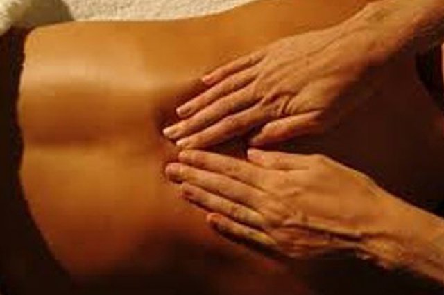 deep-tissue-massage-4