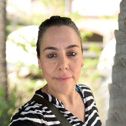 tamara-portrait-2025-background-4